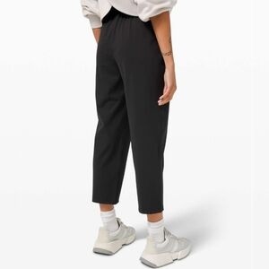 NWOT Lululemon Keep Moving Crop *High Rise, 23" Inseam. Black. Size 6.